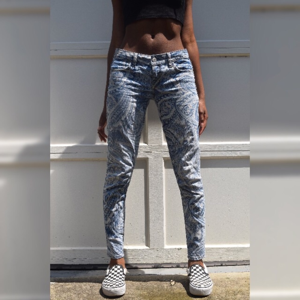 Precious Patterned Skinny Jeans 😝